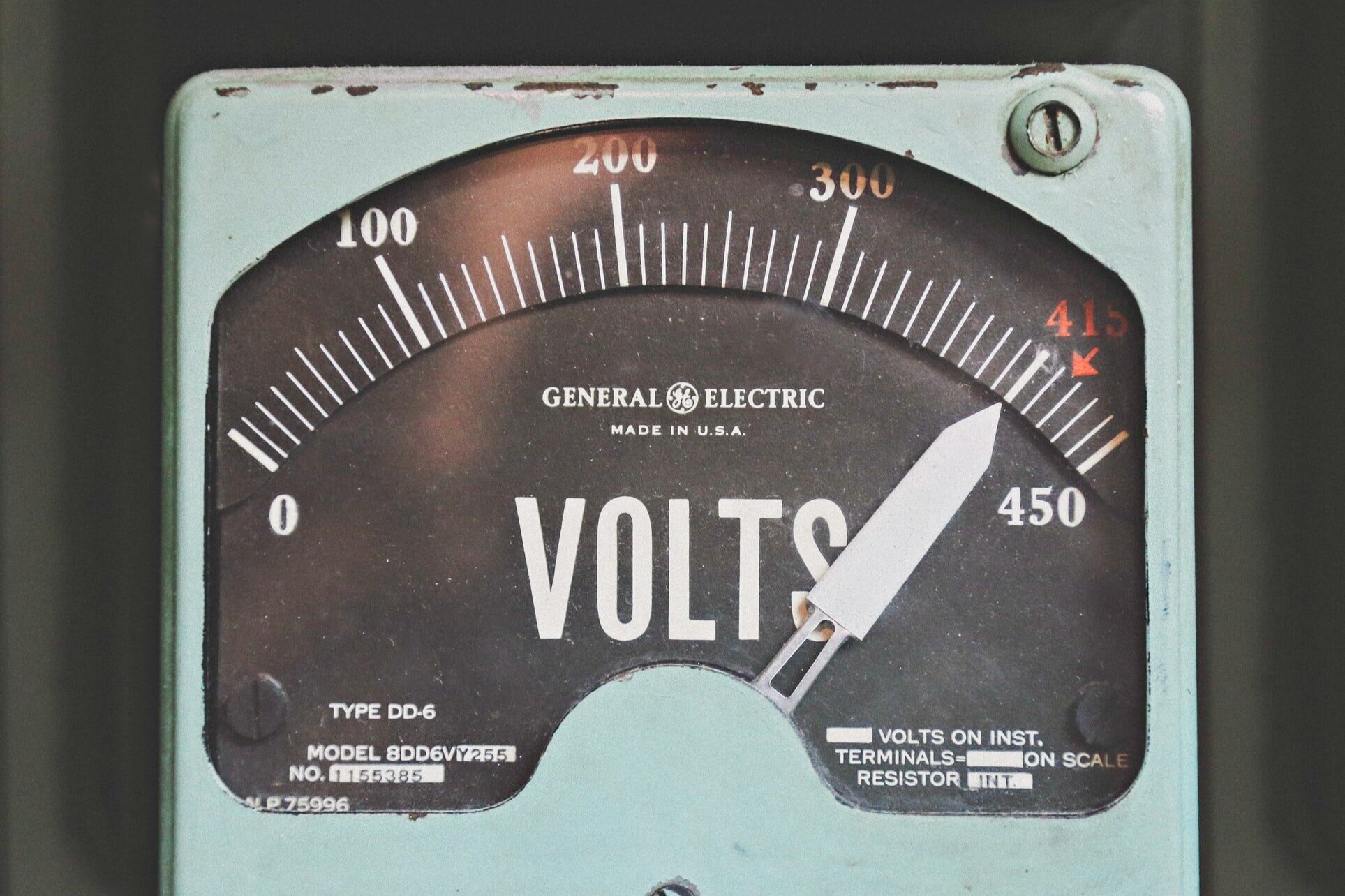 Voltmeter