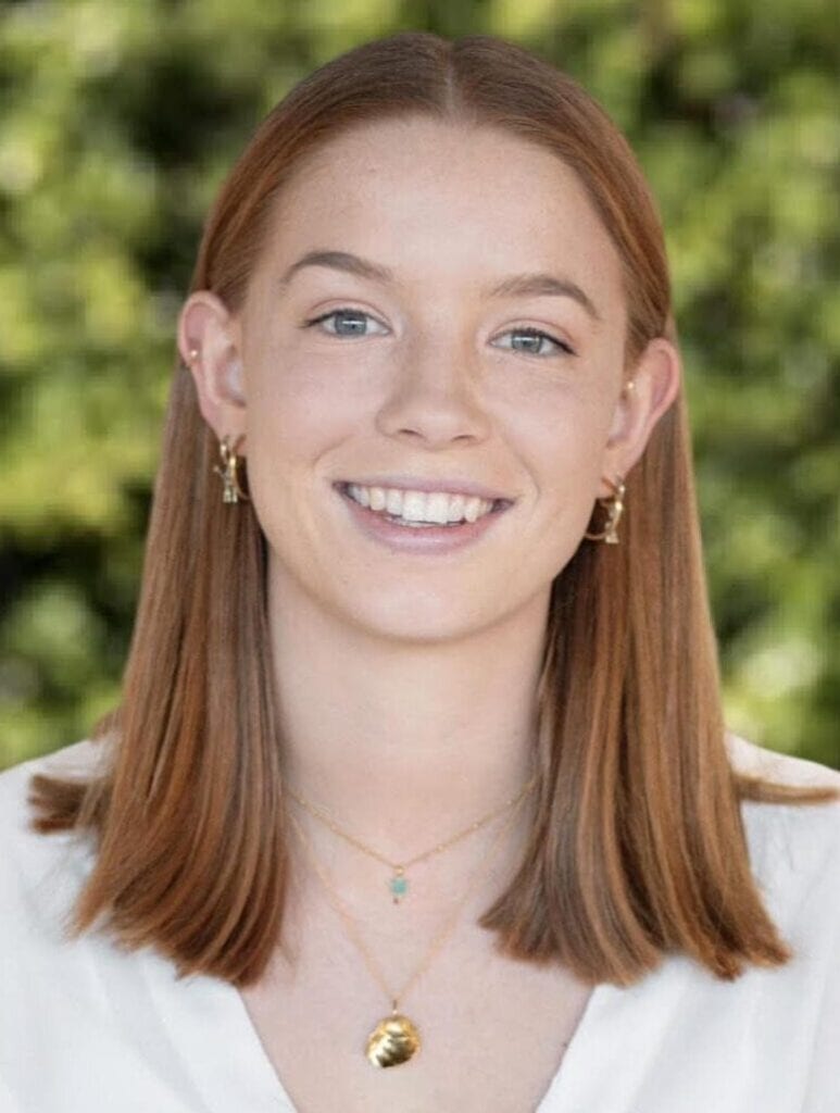 Mia Scott